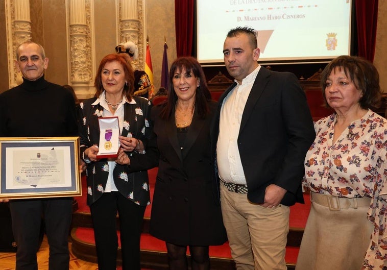 Así ha rendido Palencia homenaje al atleta Mariano Haro