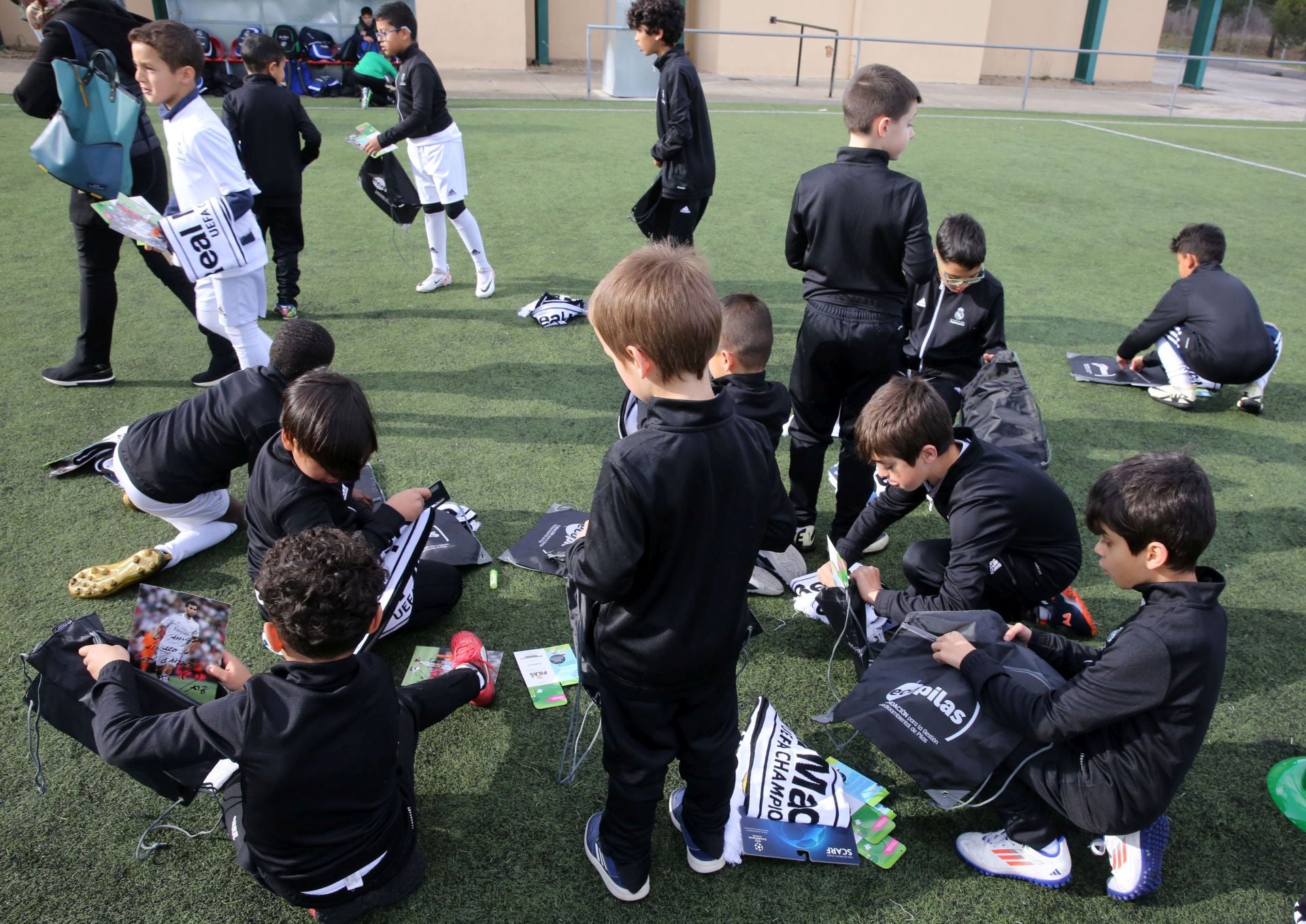 Fotos de la visita de Álvaro Arbeloa a Segovia