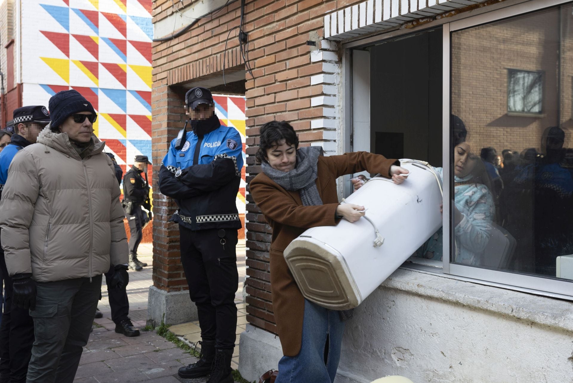 Desahucio de Verónica en el Barrio España