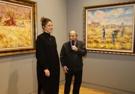 Antonio de la Peña, junto a la diputada provincial de Cultura, Carolina Valbuena.