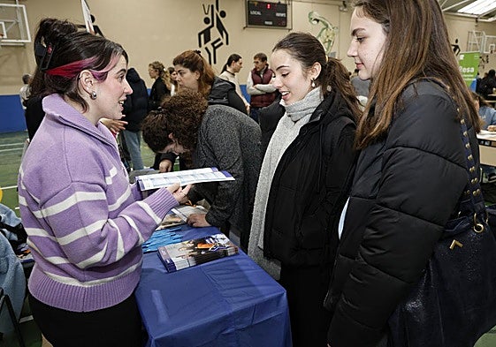 Feria de universidades, este jueves en el polideportivo de La Salle.
