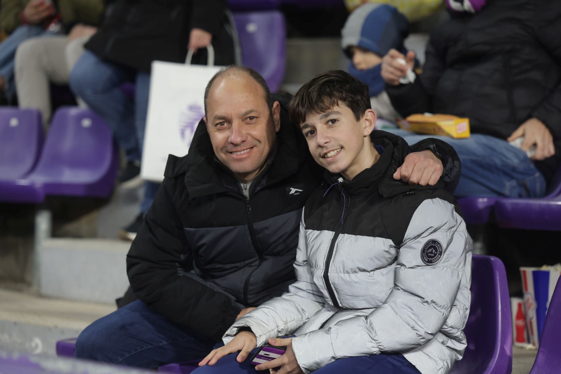 Búscate en la grada del Real Valladolid - UD Las Palmas (1/4)