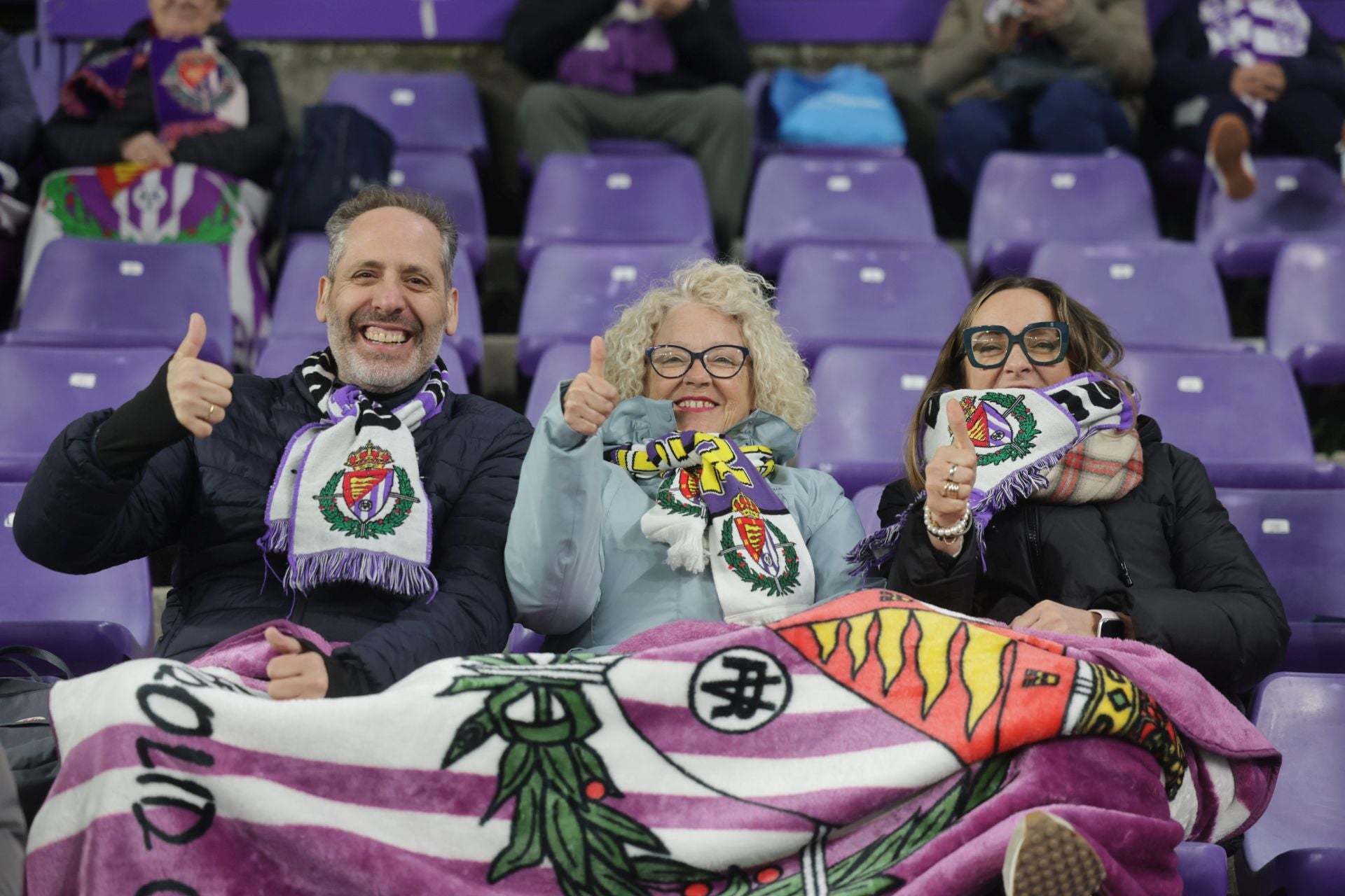 Búscate en la grada del Real Valladolid - UD Las Palmas (2/4)