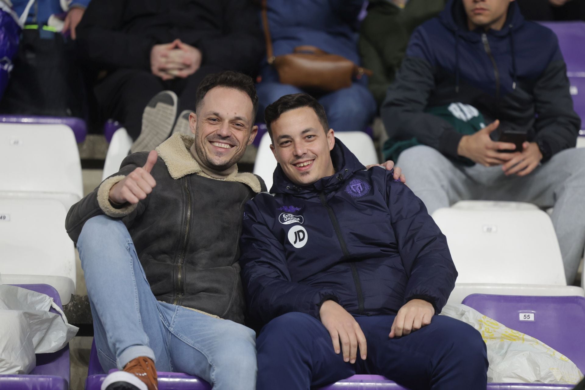 Búscate en la grada del Real Valladolid - UD Las Palmas (4/4)