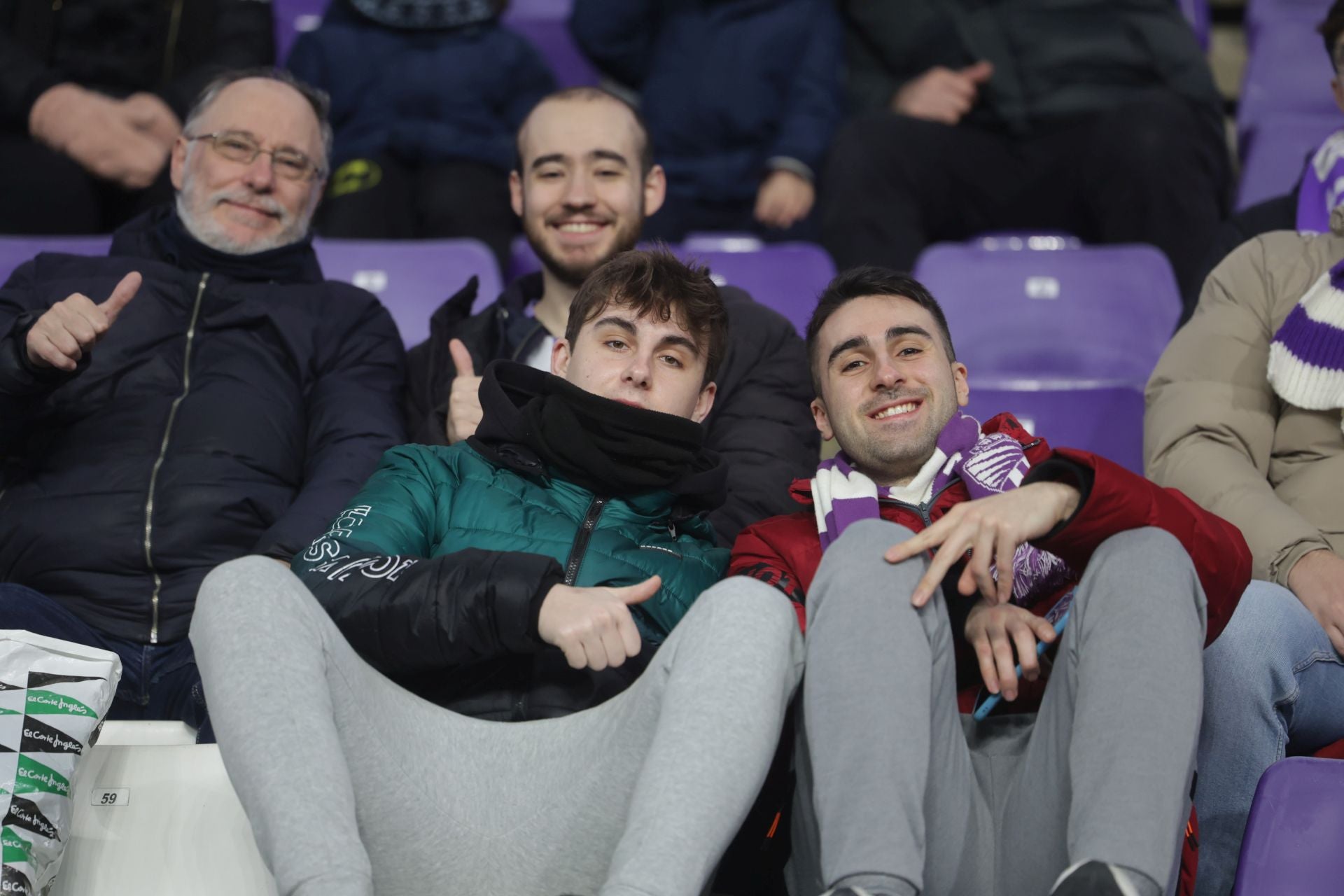 Búscate en la grada del Real Valladolid - UD Las Palmas (4/4)