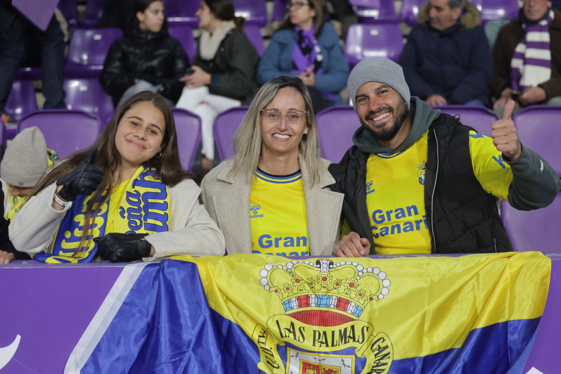 Búscate en la grada del Real Valladolid - UD Las Palmas (4/4)