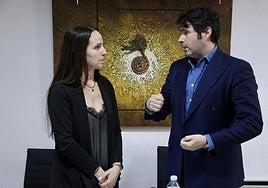 Patricia Toribio, la madre de Triana y Santiago Fernández-Gómez, el abogado de la familia.