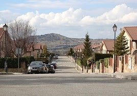 Viviendas ubicadas en el entorno que se vería afectado por inundaciones en caso de colapso de la presa de El Tejo.