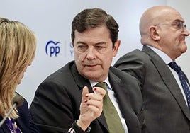 Alfonso Fernández Mañueco, el jueves, en la reunión de grupo popular del Senado celebrada en Valladolid.