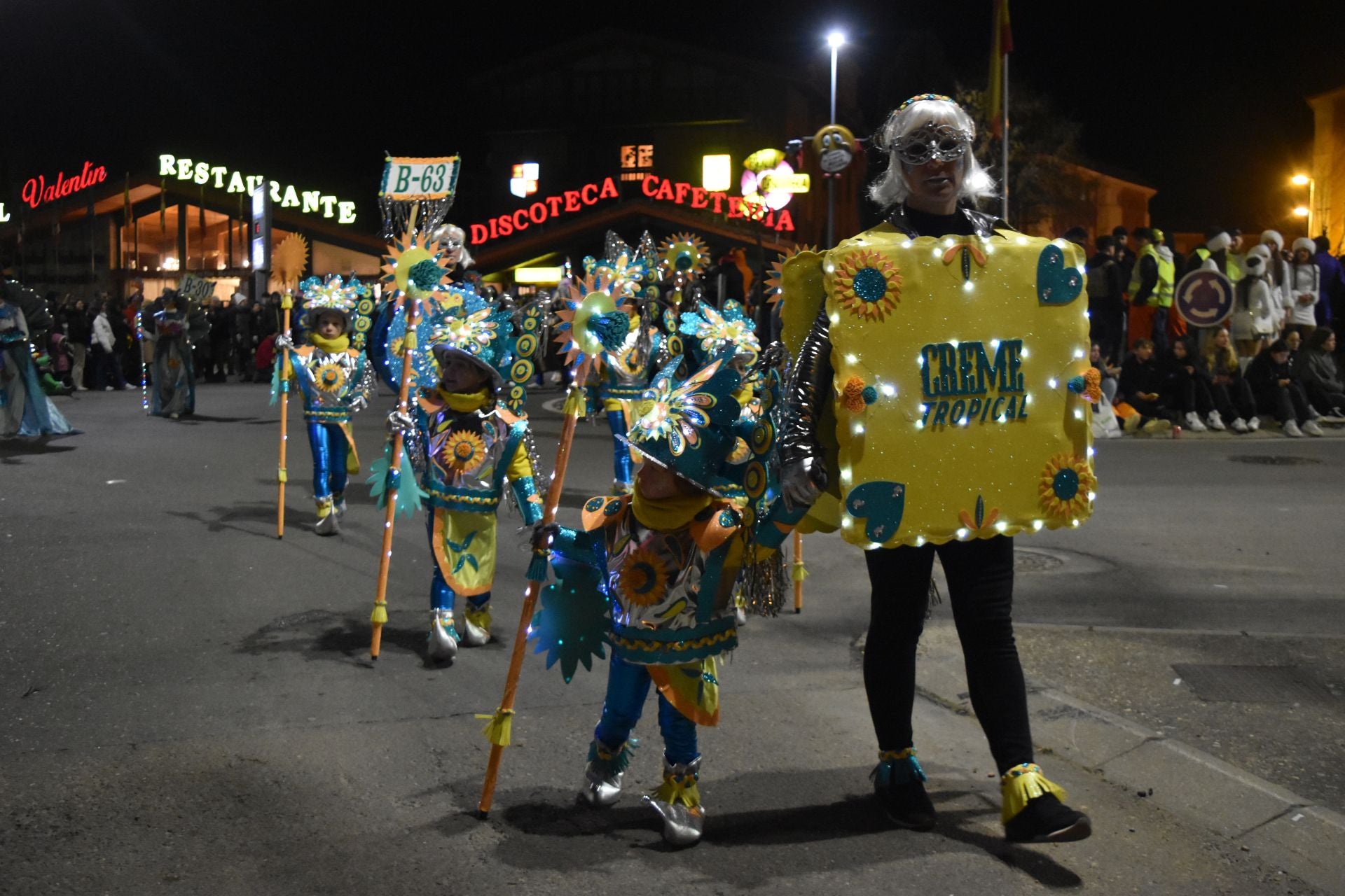 Así ha sido el gran desfile del Carnaval de la Galleta de Aguilar