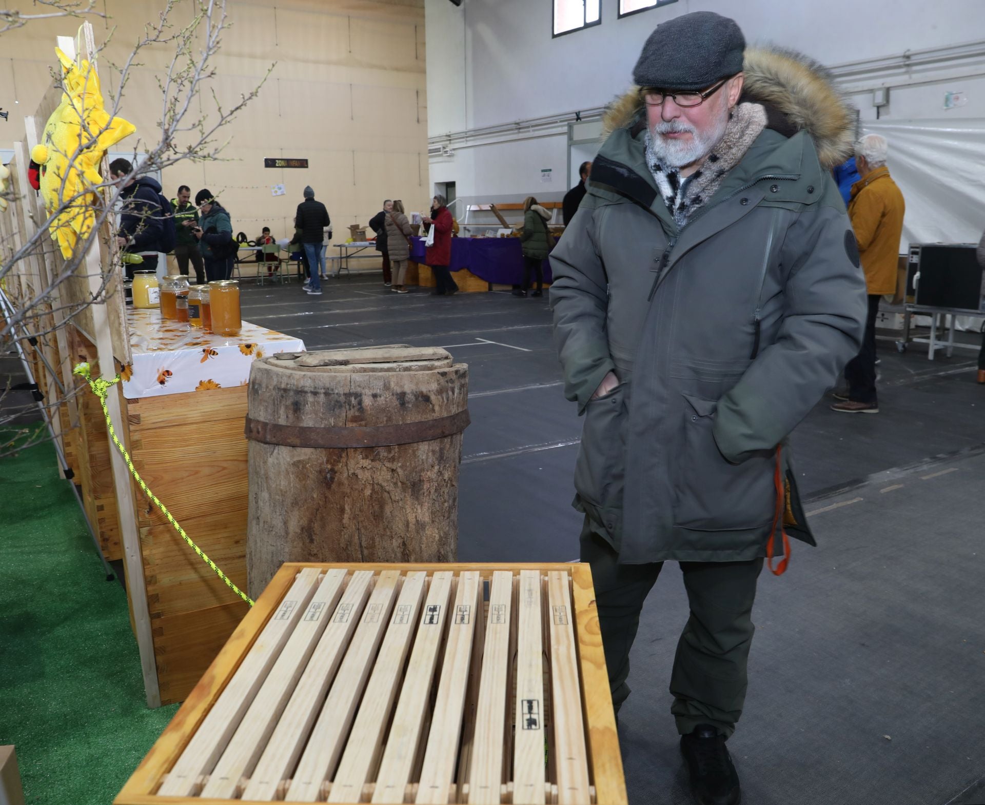 Así es la VI Feria Apícola de Castilla y León en Palencia