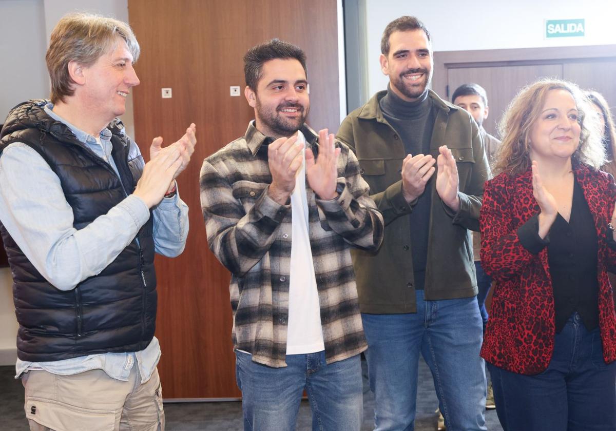 El PSOE desconfía del encontronazo entre PP y Vox: «Son como Pimpinela»