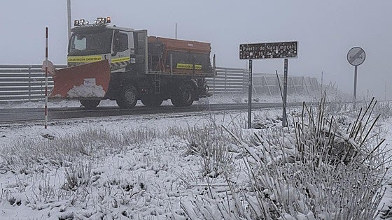 Alerta por nevadas en las carreteras de toda Castilla y León salvo León y Zamora