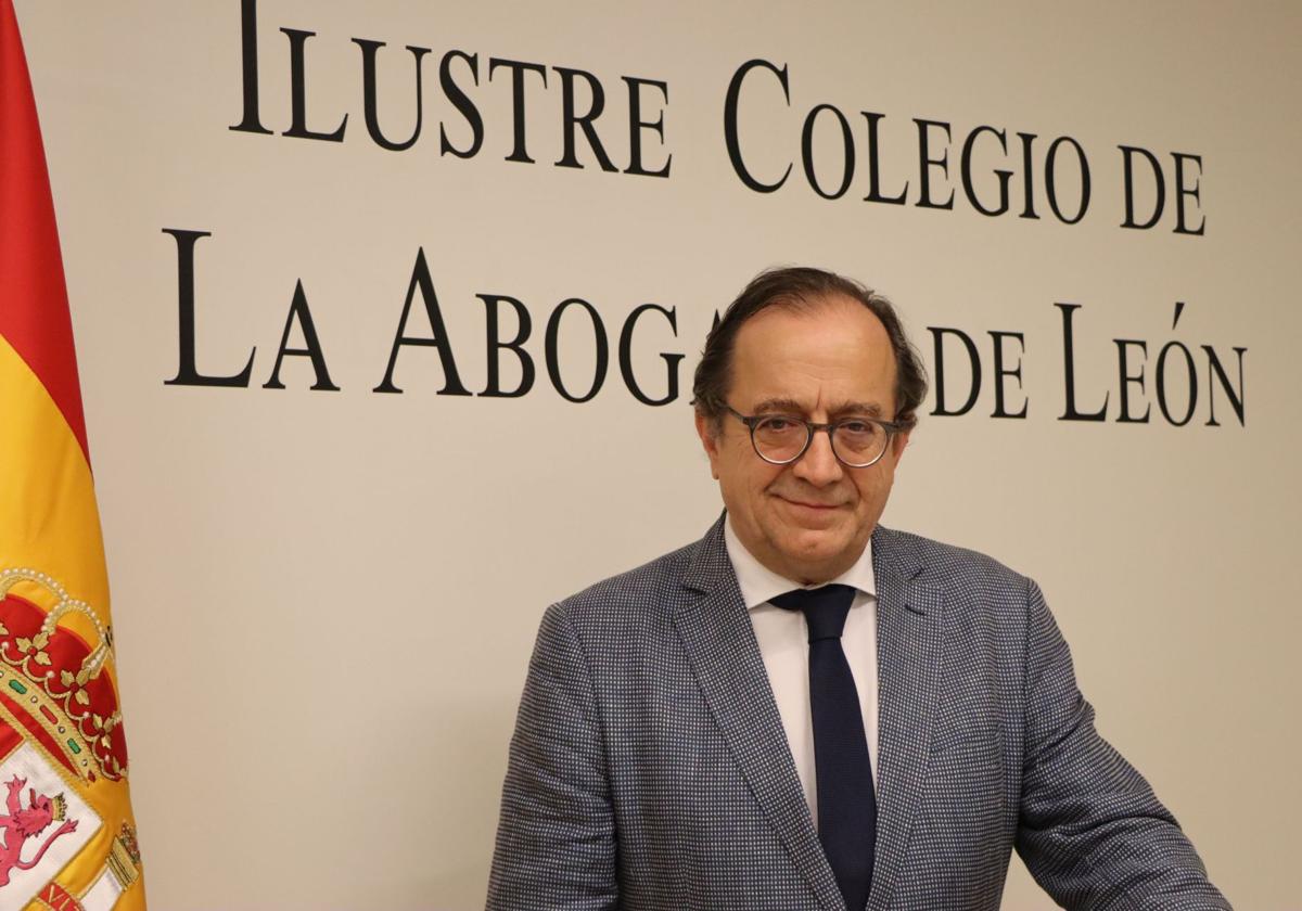 El letrado Fernando Rodríguez Santocildes, nuevo decano del Consejo General de la Abogacía de Castilla y León.