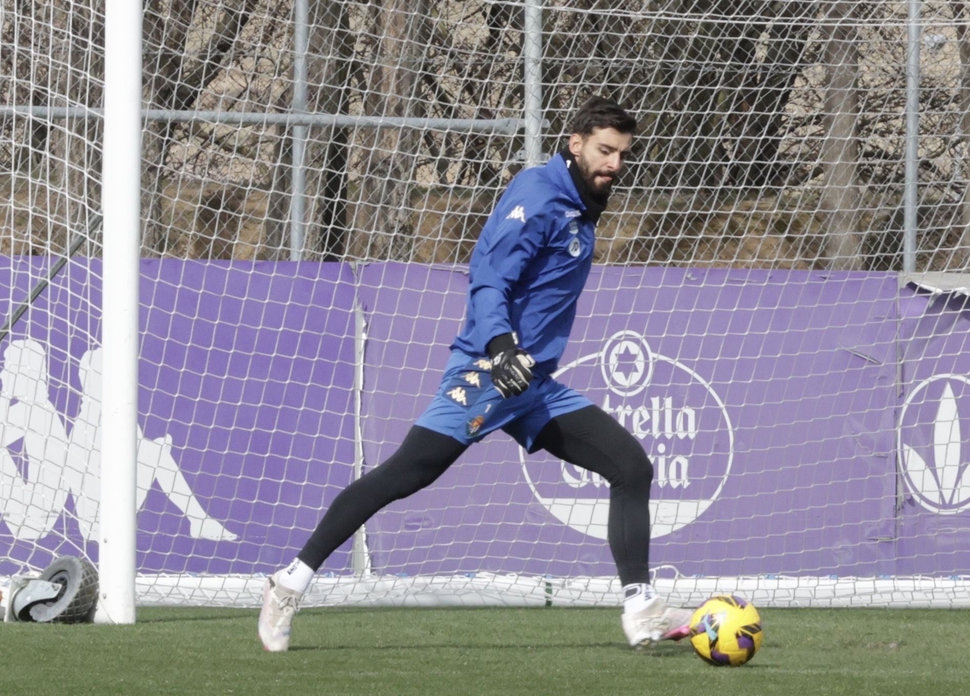 El entrenamiento a puerta abierta del Real Valladolid, en imágenes