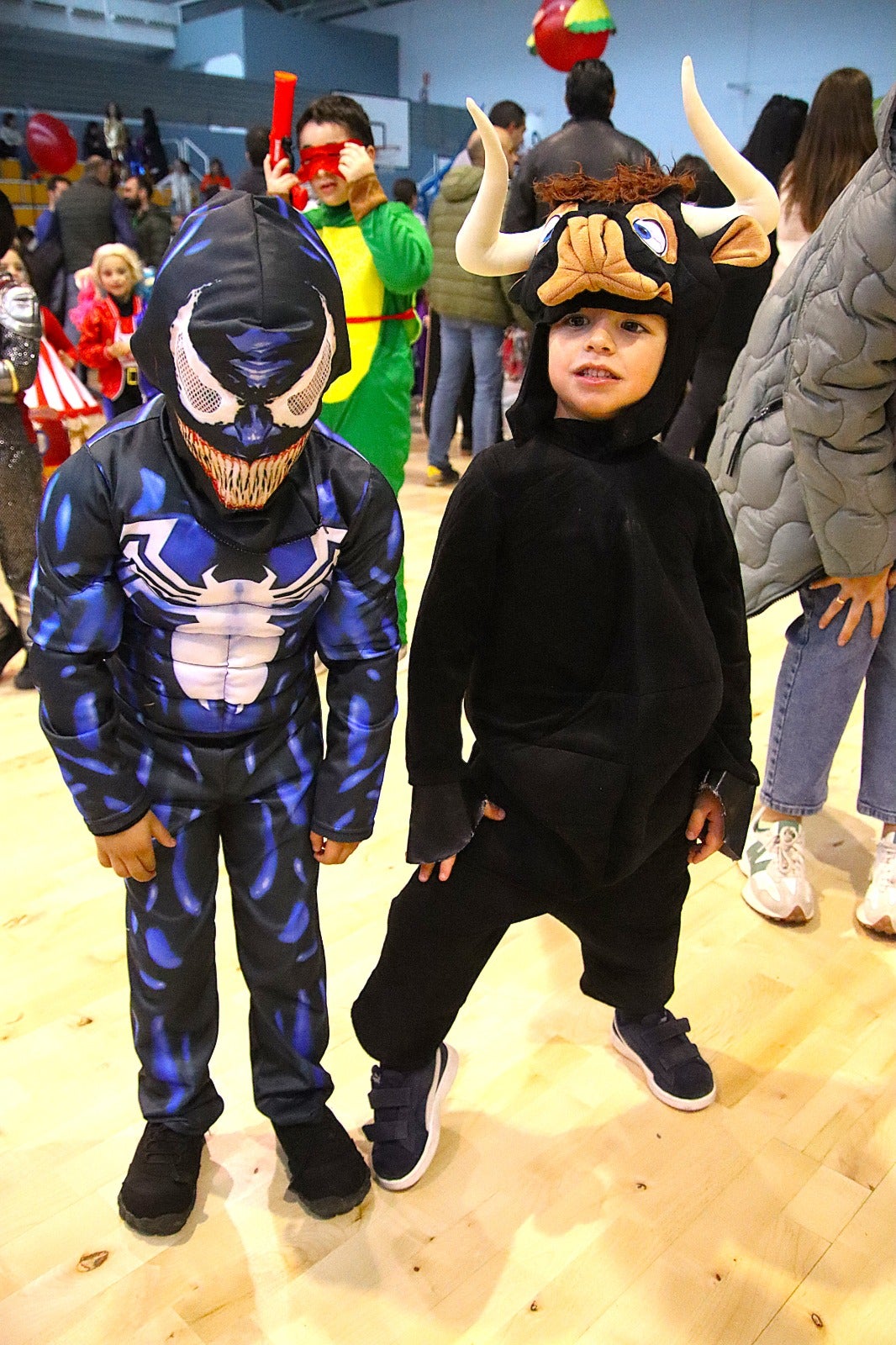 Los niños de Rioseco viven una divertida tarde de Carnaval