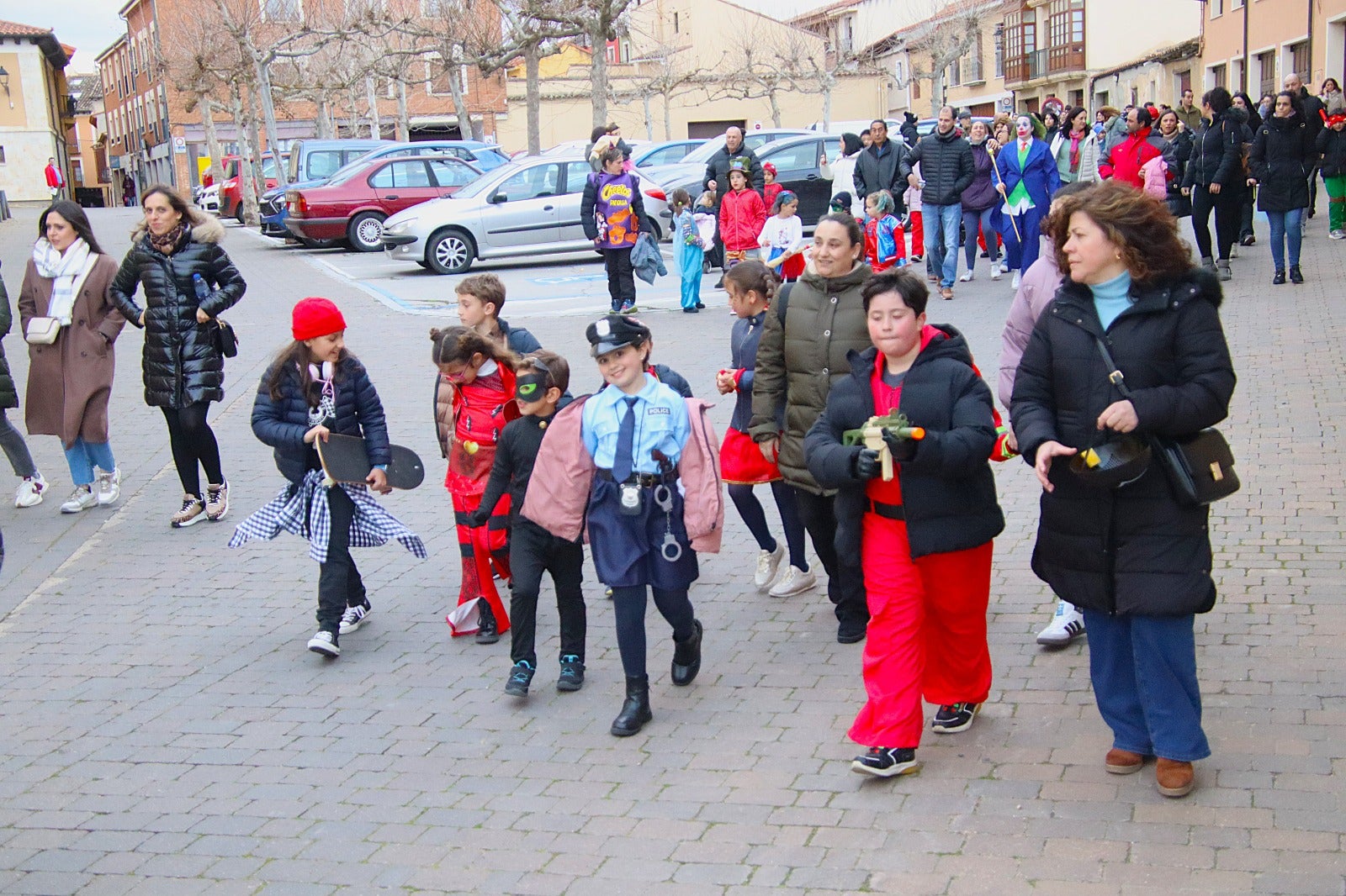 Los niños de Rioseco viven una divertida tarde de Carnaval
