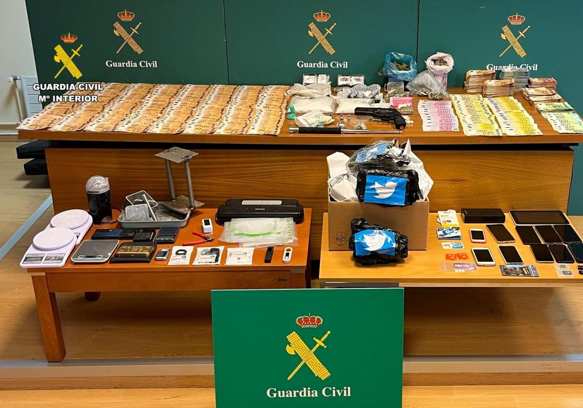 Detenidos cuatro hombres que distribuían cocaína en Palencia, Burgos y Cantabria