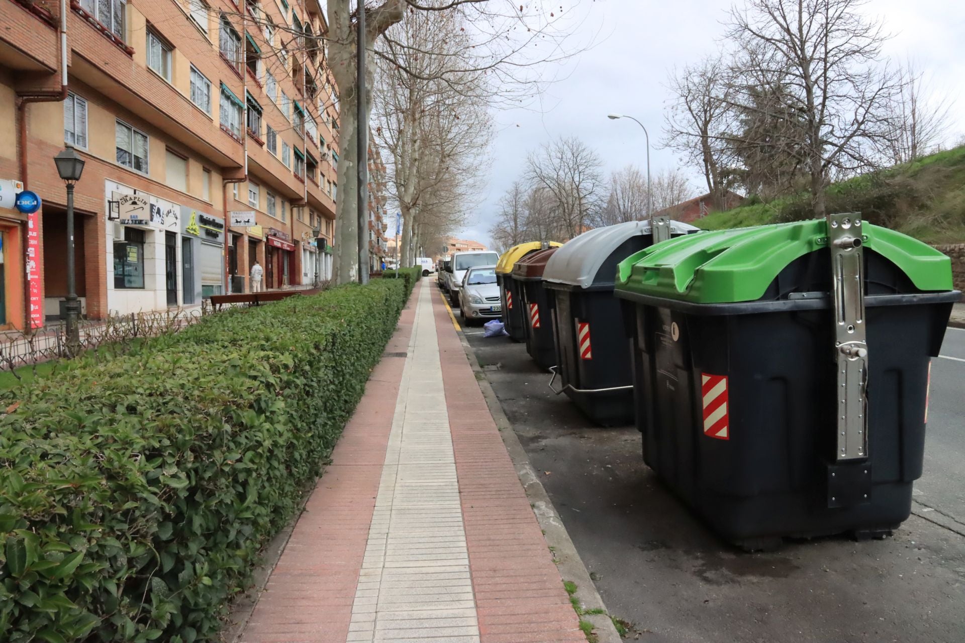 Los desperfectos de Santa Teresa-Puente de Hierro, en imágenes