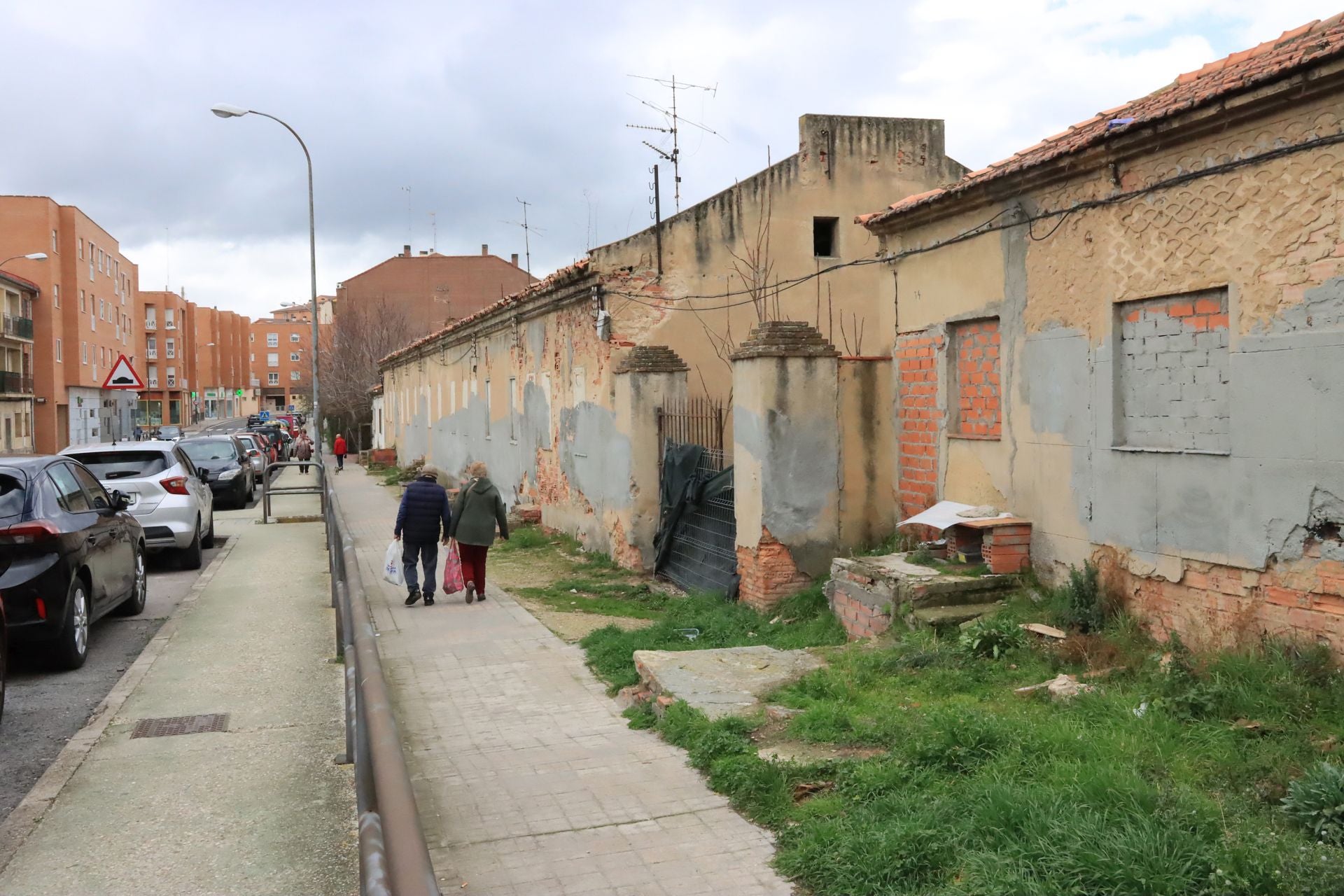 Los desperfectos de Santa Teresa-Puente de Hierro, en imágenes