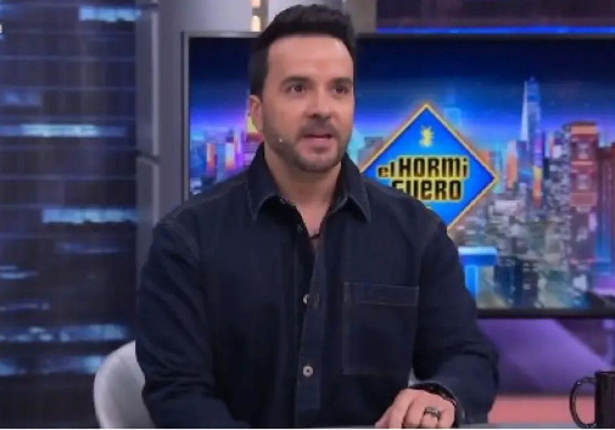 Un imprevisto obliga a Pablo Motos a interrumpir su entrevista a Luis Fonsi