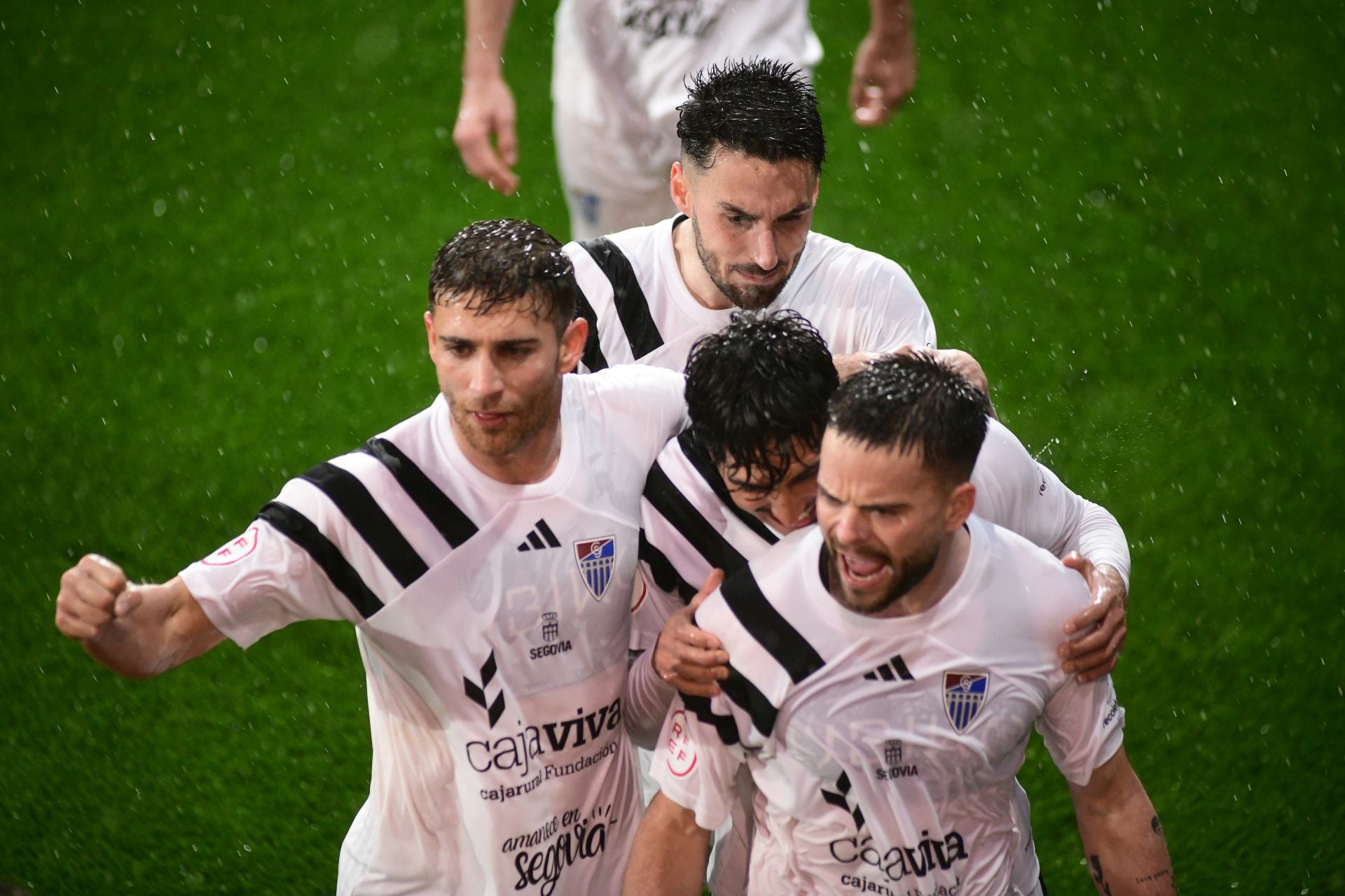 Fotos de la victoria de la Segoviana ante el Bilbao Athletic