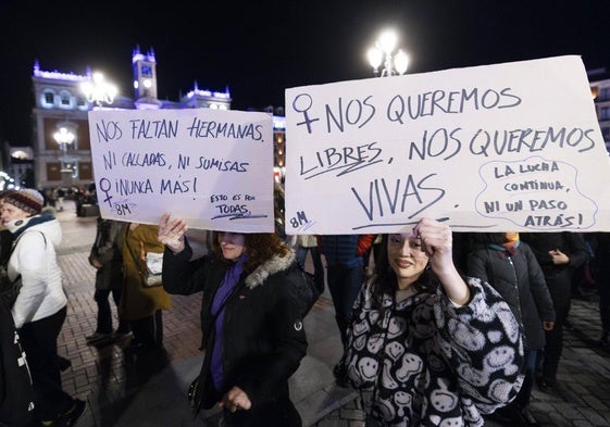 Imágenes de la manifestación feminista por el 8M en Valladolid