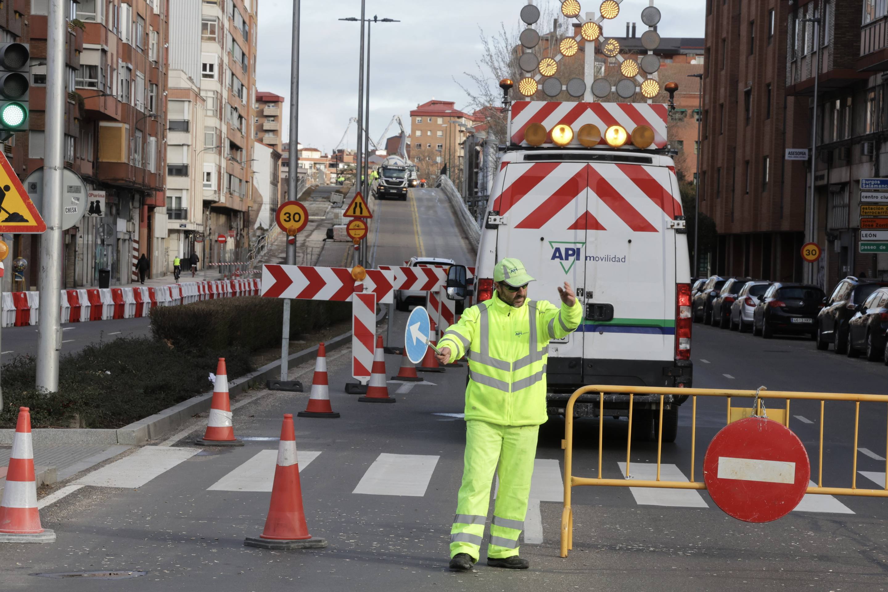 El corte por el asfaltado del Arco de Ladrillo, en imágenes