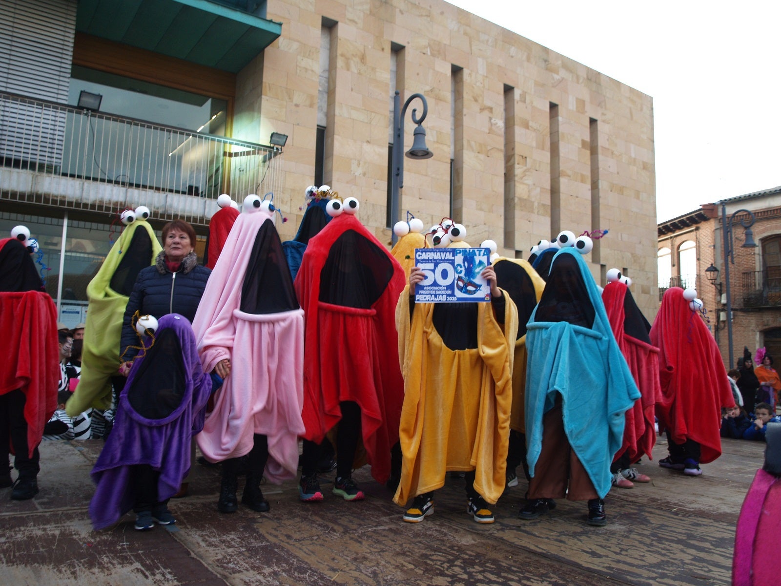 Las imágenes de la piñata de Pedrajas de San Esteban