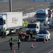 Accidente registrado en 2021 en el que fallecieron tres camioneros atropellados.