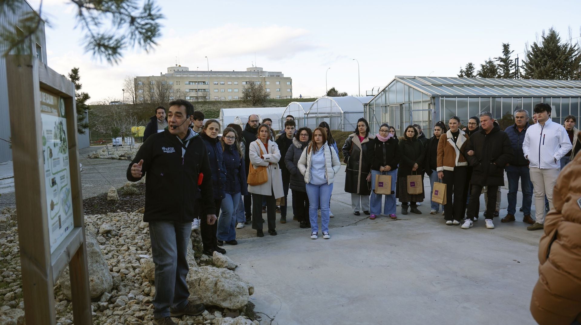 El campus de Palencia se muestra a los futuros universitarios