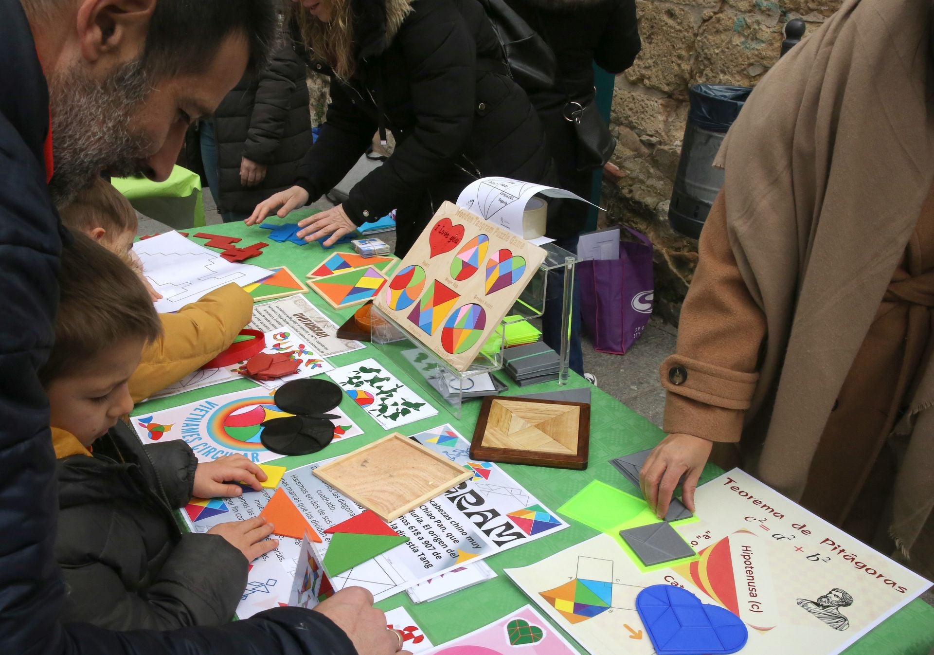 Fotografías de los juegos matemáticos en Segovia