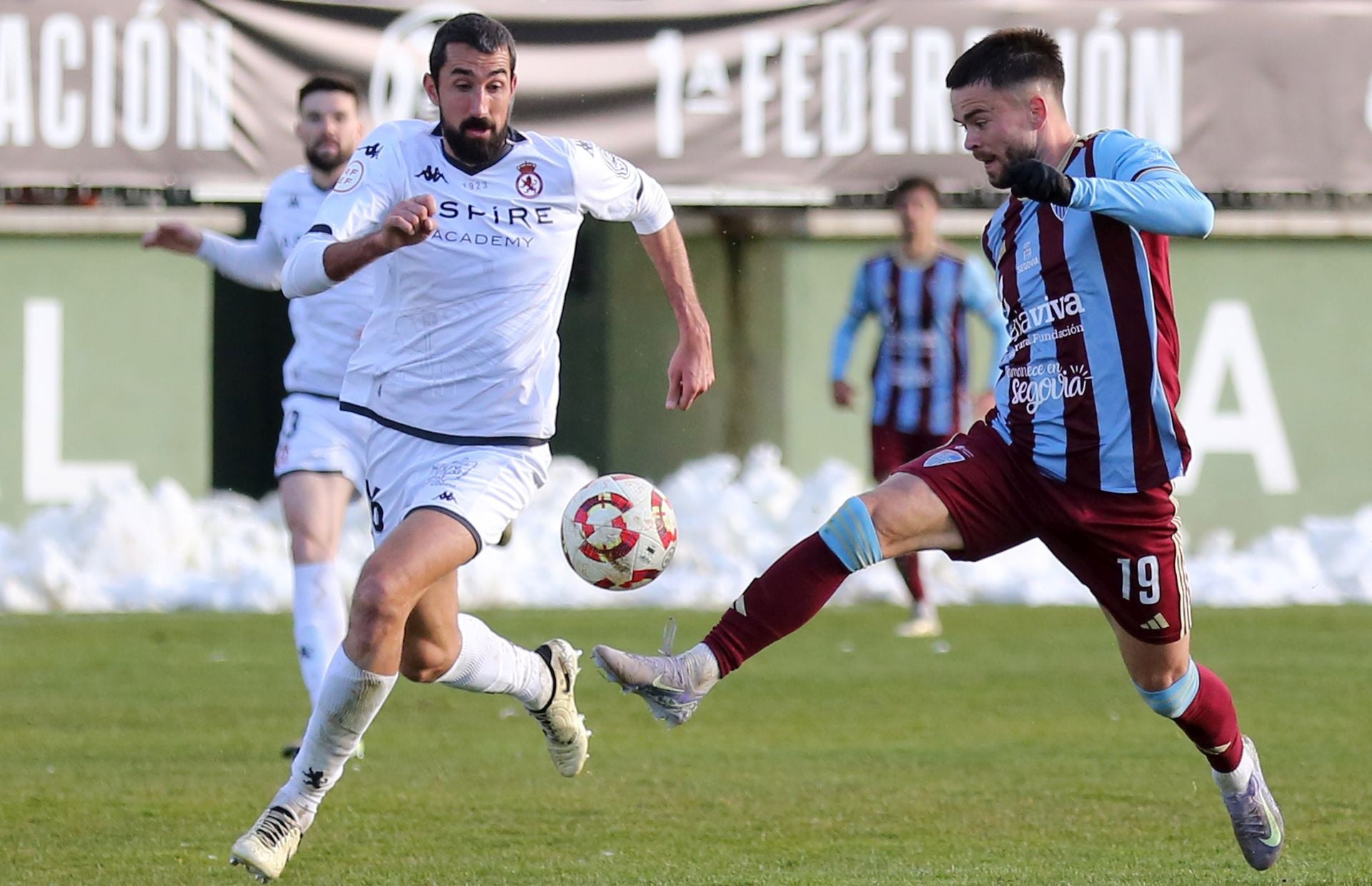 Fotos del partido entre la Segoviana y la Cultural