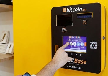 El banco deberá reembolsar a una clienta un cargo fraudulento en criptomonedas con su tarjeta