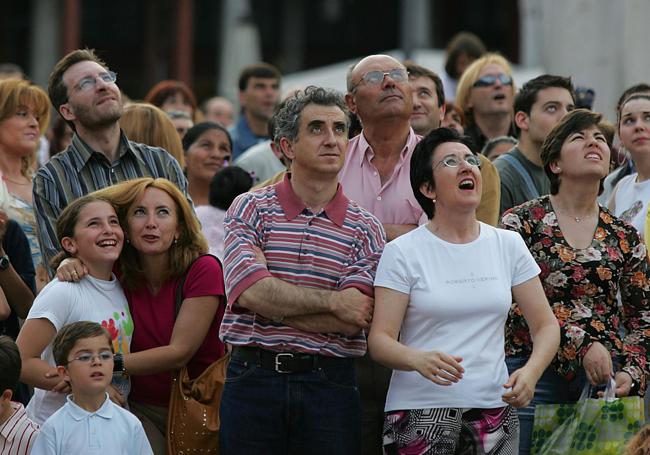 Público durante una actuación de Los Bordini en Valladolid, en 2004.