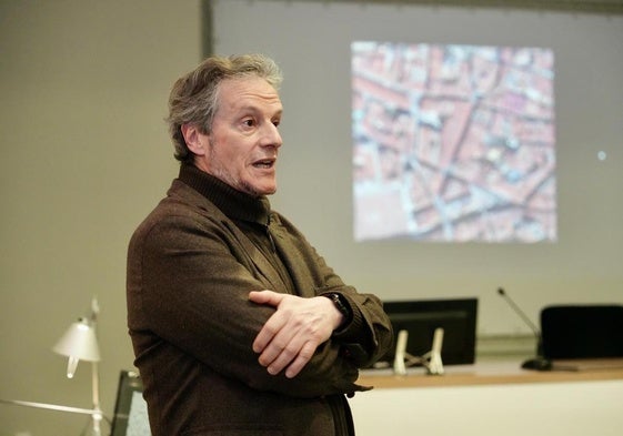 Fernando Bonrostro, el arquitecto responsable de la reconstrucción de la cúpula de la Vera Cruz.