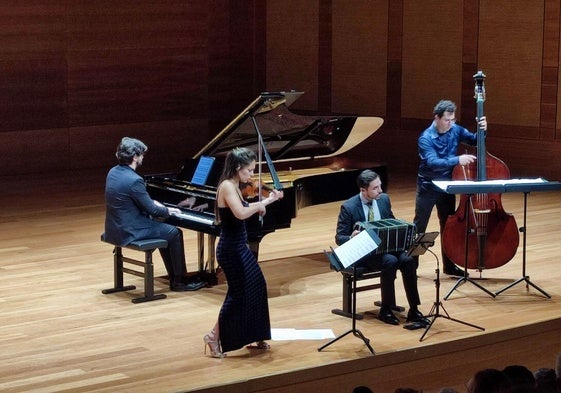 Un momento del cuarteto que lidera Leticia Moreno, en el Delibes.