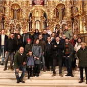 El grupo de personal sanitario y familiares, en el Museo de San Francisco