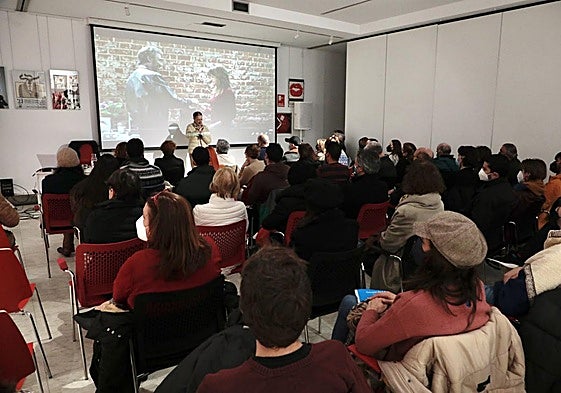 Clase magistral de Alcaine, en el Espacio Seminci.