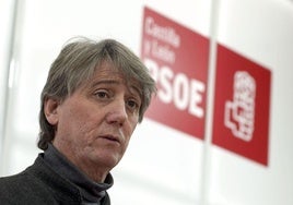 El secretario general del PSOECyL, Carlos Martínez, analiza diversos asuntos de actualidad de Castilla y León.