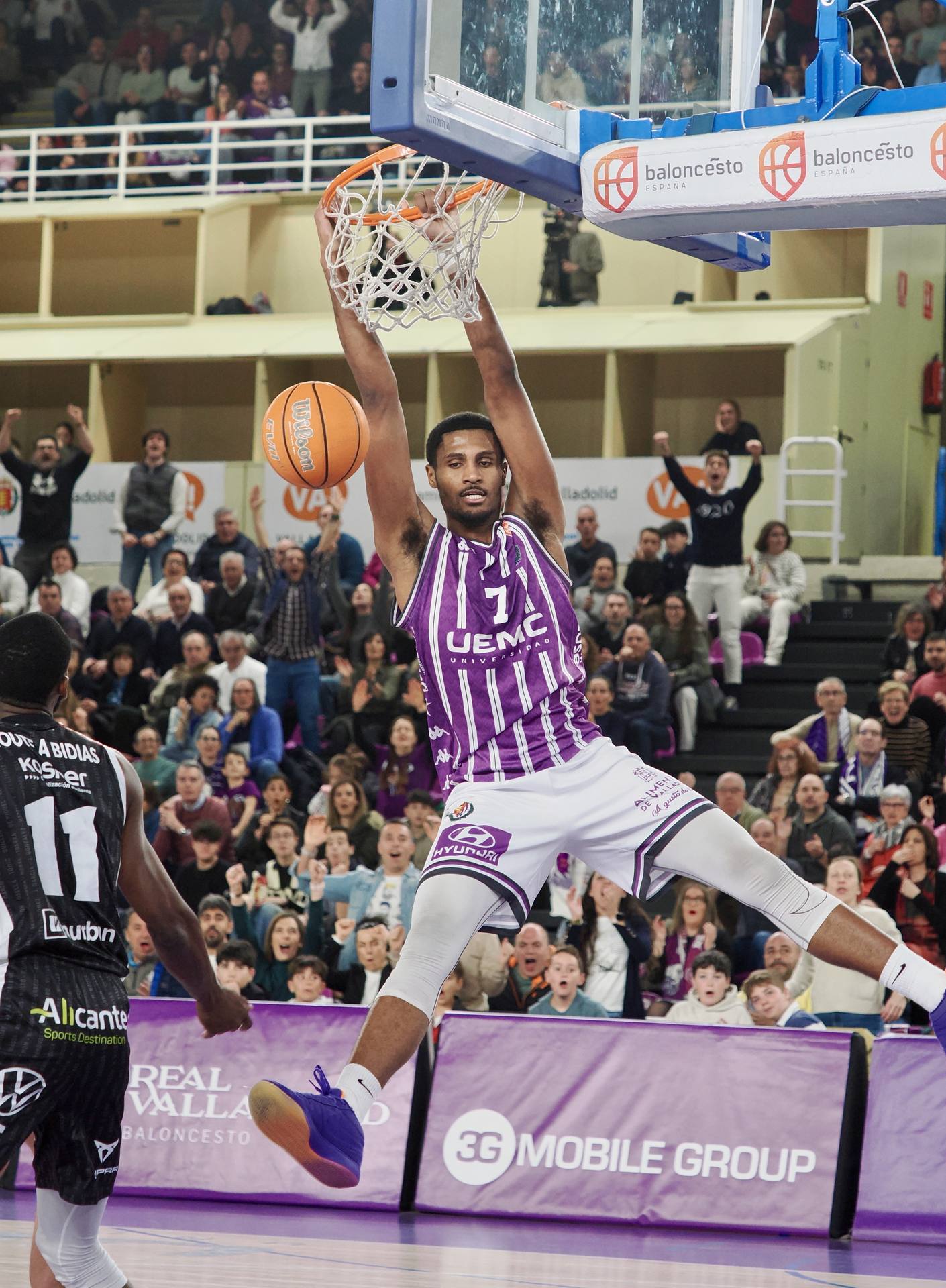 El agónico triunfo del UEMC Real Valladolid Baloncesto ante Alicante, en imágenes