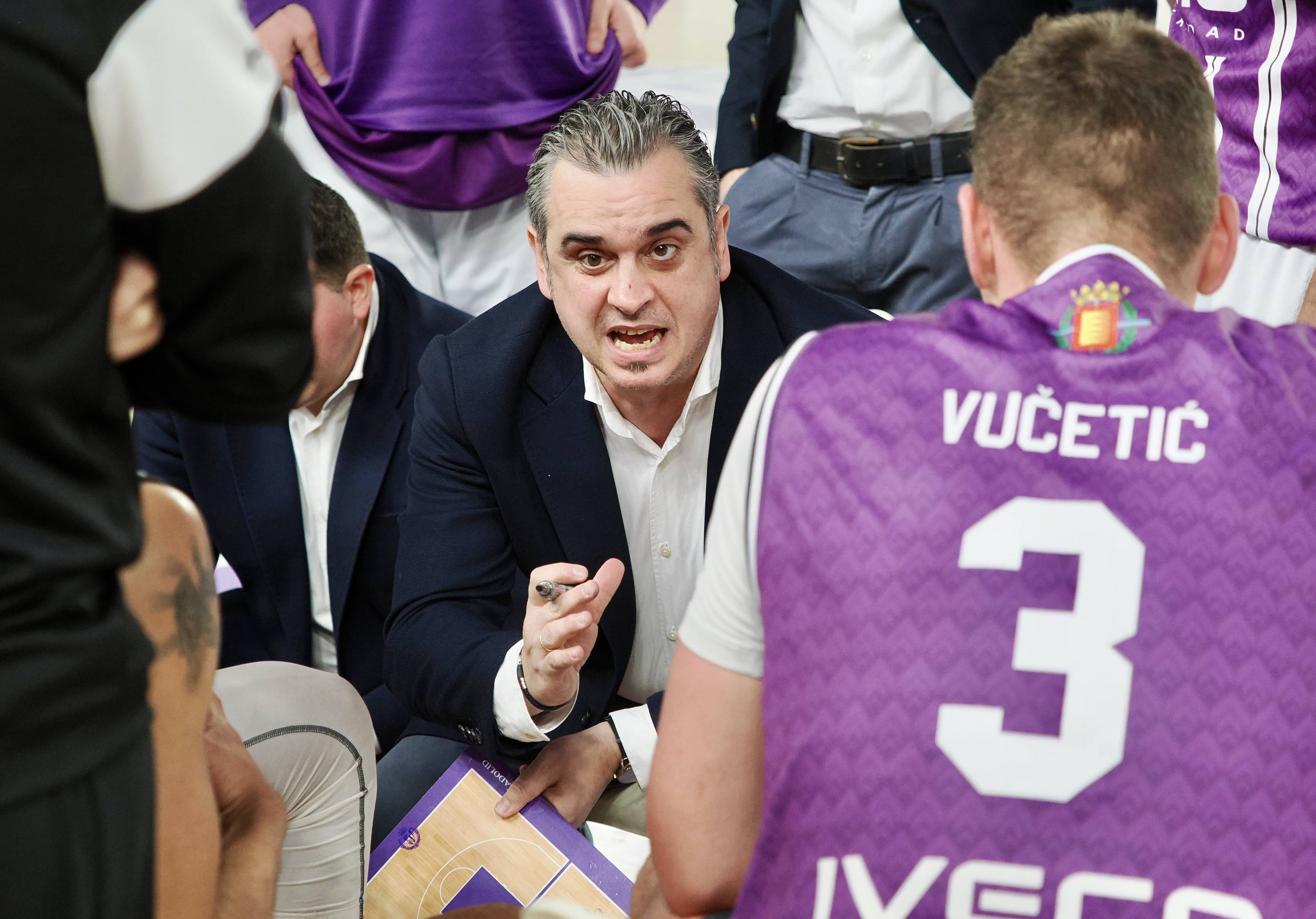 El agónico triunfo del UEMC Real Valladolid Baloncesto ante Alicante, en imágenes