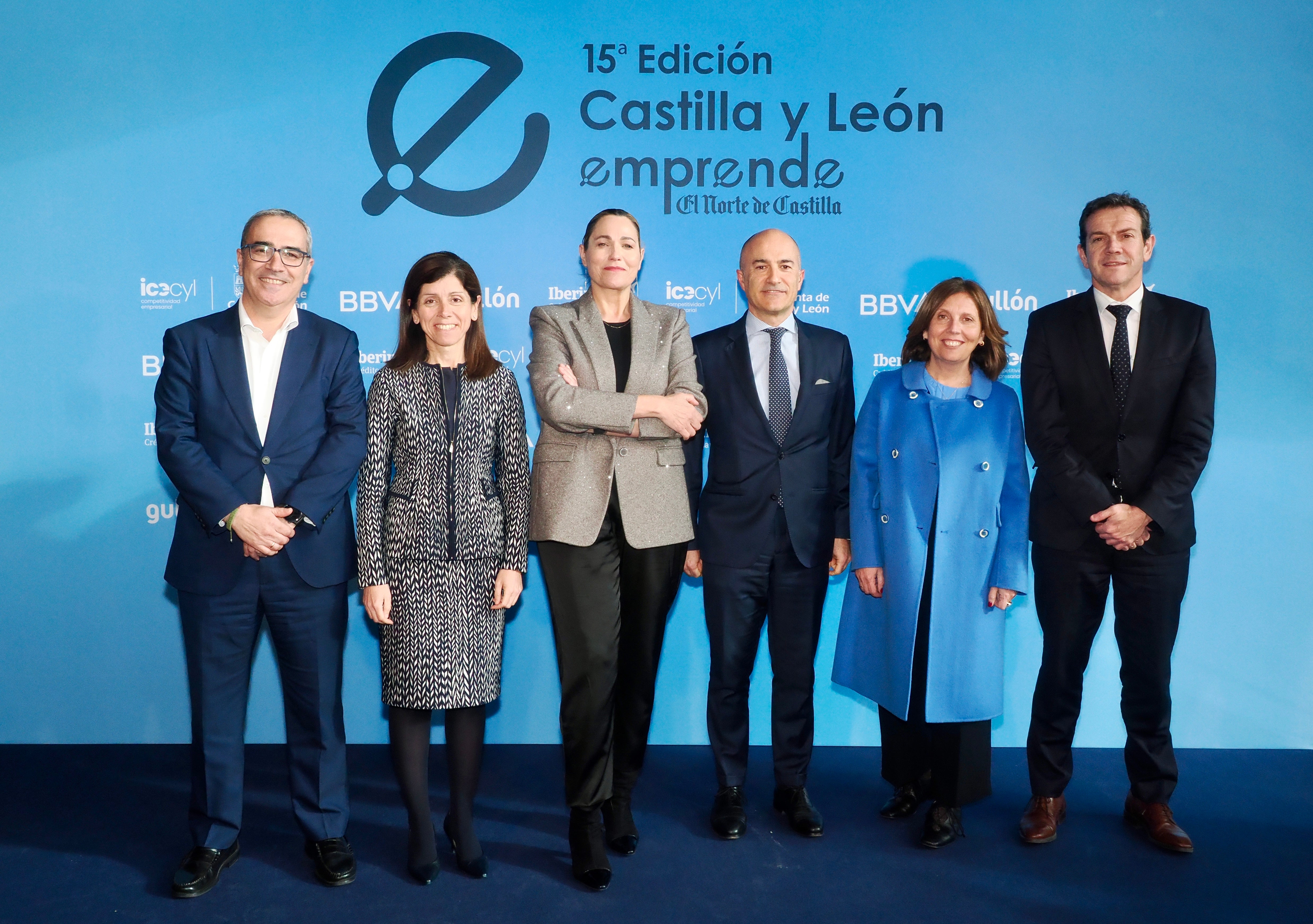 BBVA: Nacho Salas, Begoña Cuetos, Guadalupe Hernández, Nacho Rollán, Marta García y Ángel Oliveros
