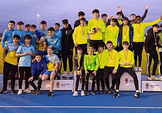 Podio sub-16 del último Autonómico celebrado en 2024.