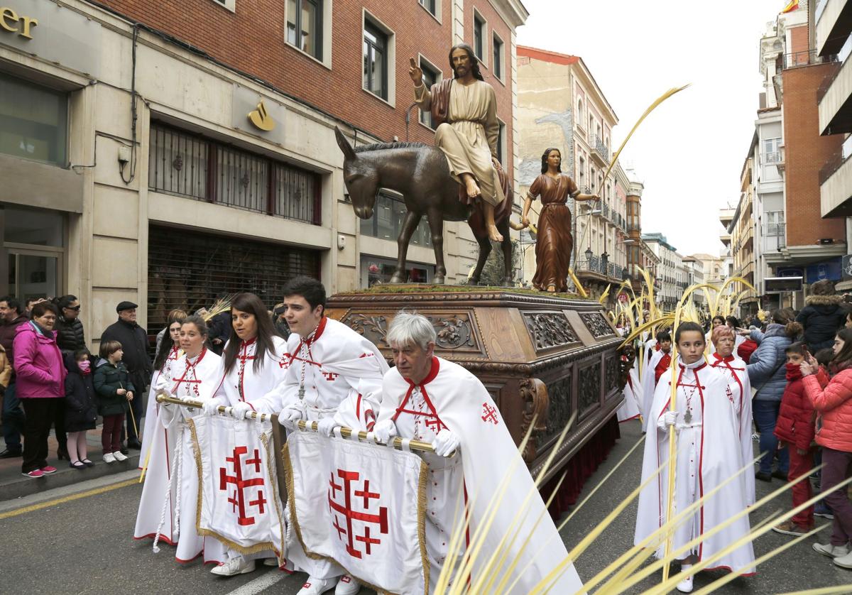 Programa y recorrido de las procesiones del Domingo de Ramos en Palencia