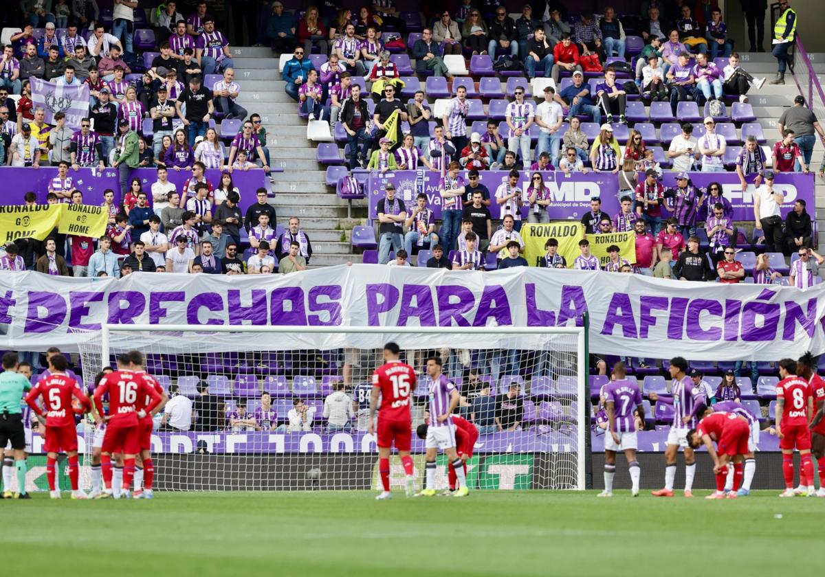 El Real Valladolid toca fondo con una imagen deplorable