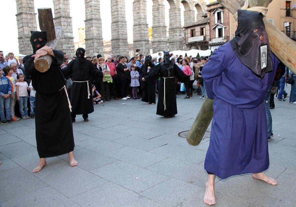 Programa y recorrido de las procesiones del Jueves Santo en Segovia