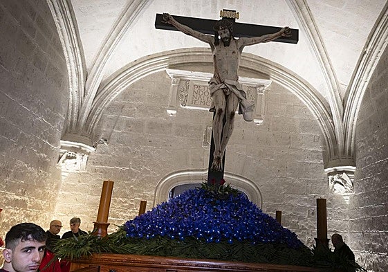 Cristo de la Luz dentro del Palacio de Santa Cruz.