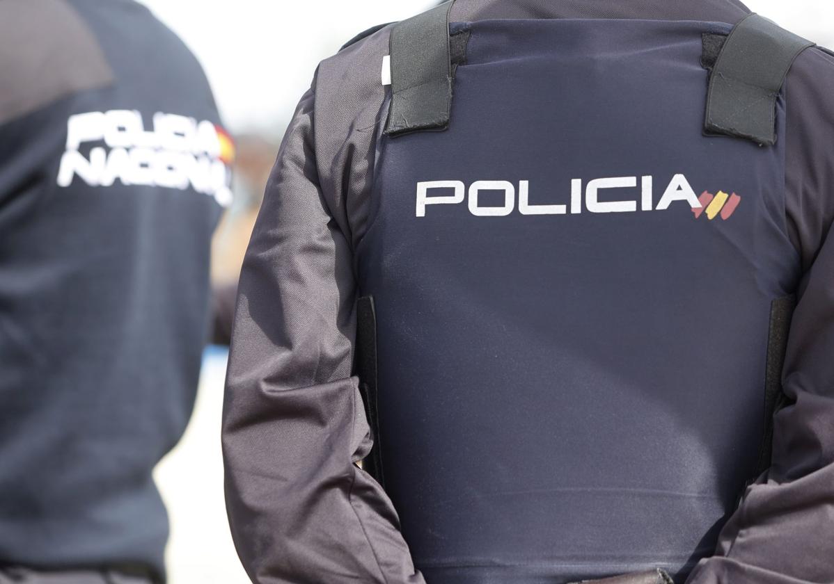Detenido un hombre de 30 años por violencia de género a una menor de 15