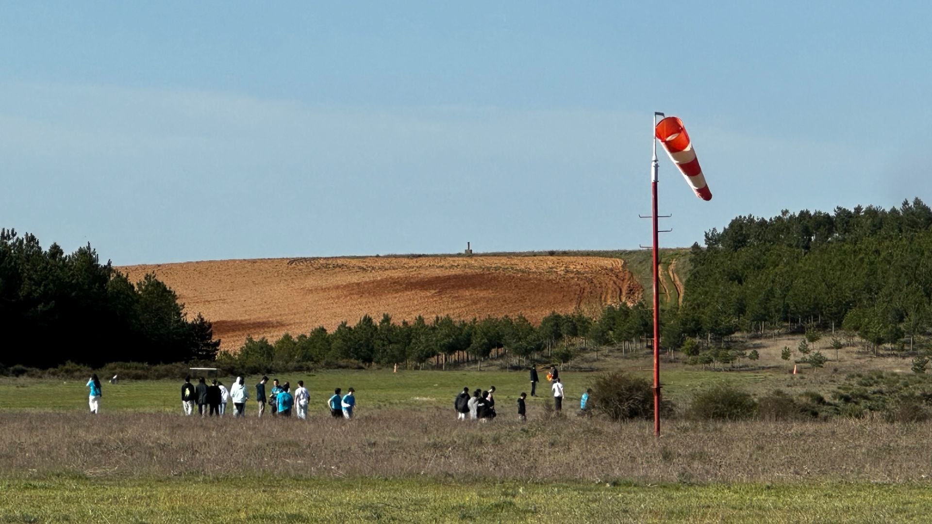 El proyecto CanSat de la Agencia Espacial Europea lanza cohetes en Herrera de Pisuerga
